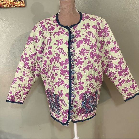 French Flair Womens Floral Pockets Quilted Button Up Scalloped Edges Jacket L - Picture 5 of 11